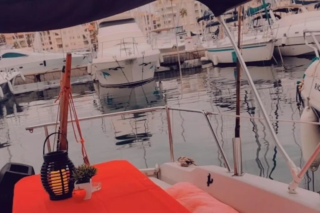 Jolis Voiliers De 6M Pour Experience Insolite Sur Port Frejus Et Port Santa Lucia St Raphael Hotel 0*,  France