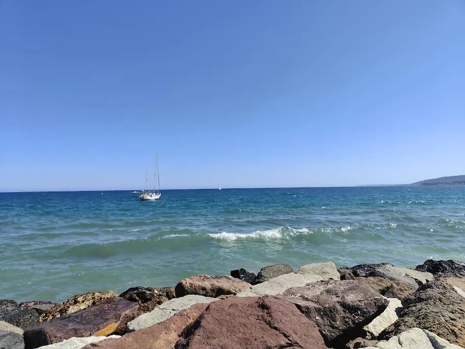 Jolis Voiliers De 6M Pour Experience Insolite Sur Port Frejus Et Port Santa Lucia St Raphael Hotel