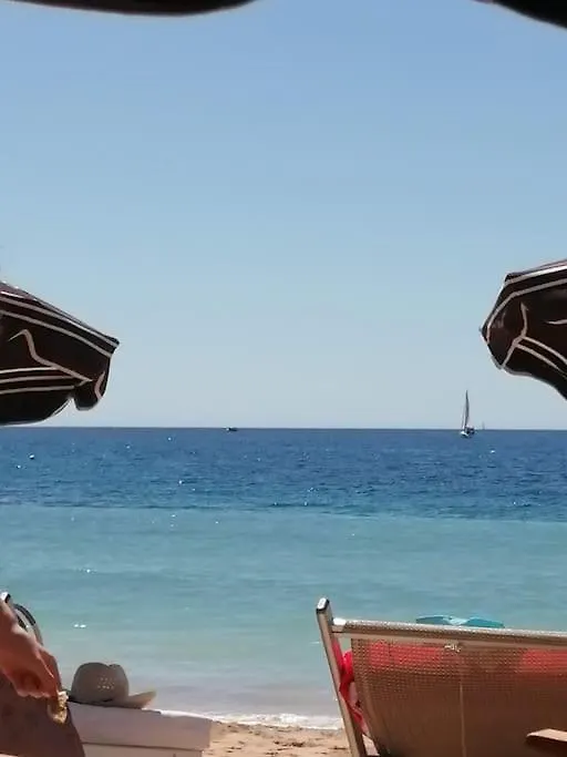 Jolis Voiliers De 6M Pour Experience Insolite Sur Port Frejus Et Port Santa Lucia St Raphael Hotel 0*,  France